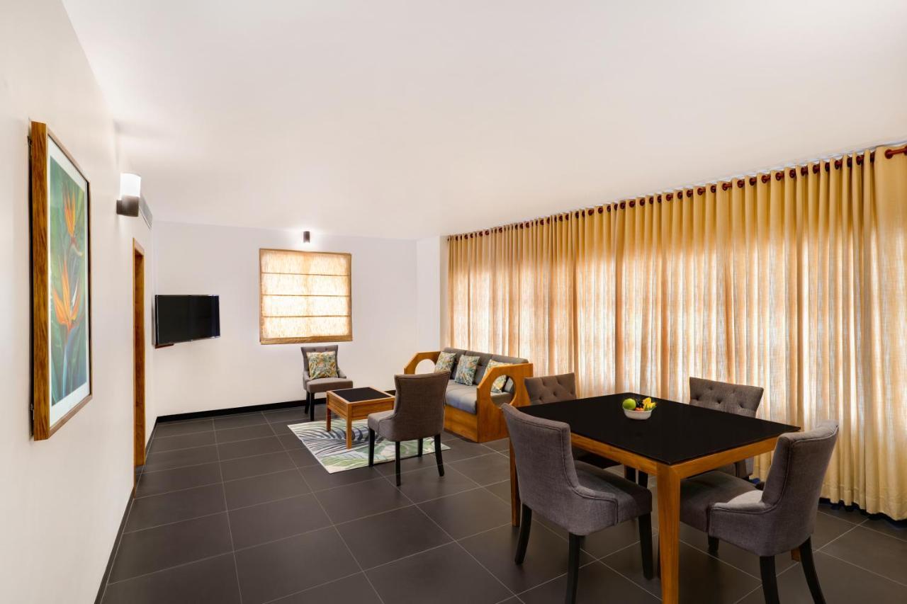 Keys Prima By Lemon Tree Hotels, 테카디 외부 사진