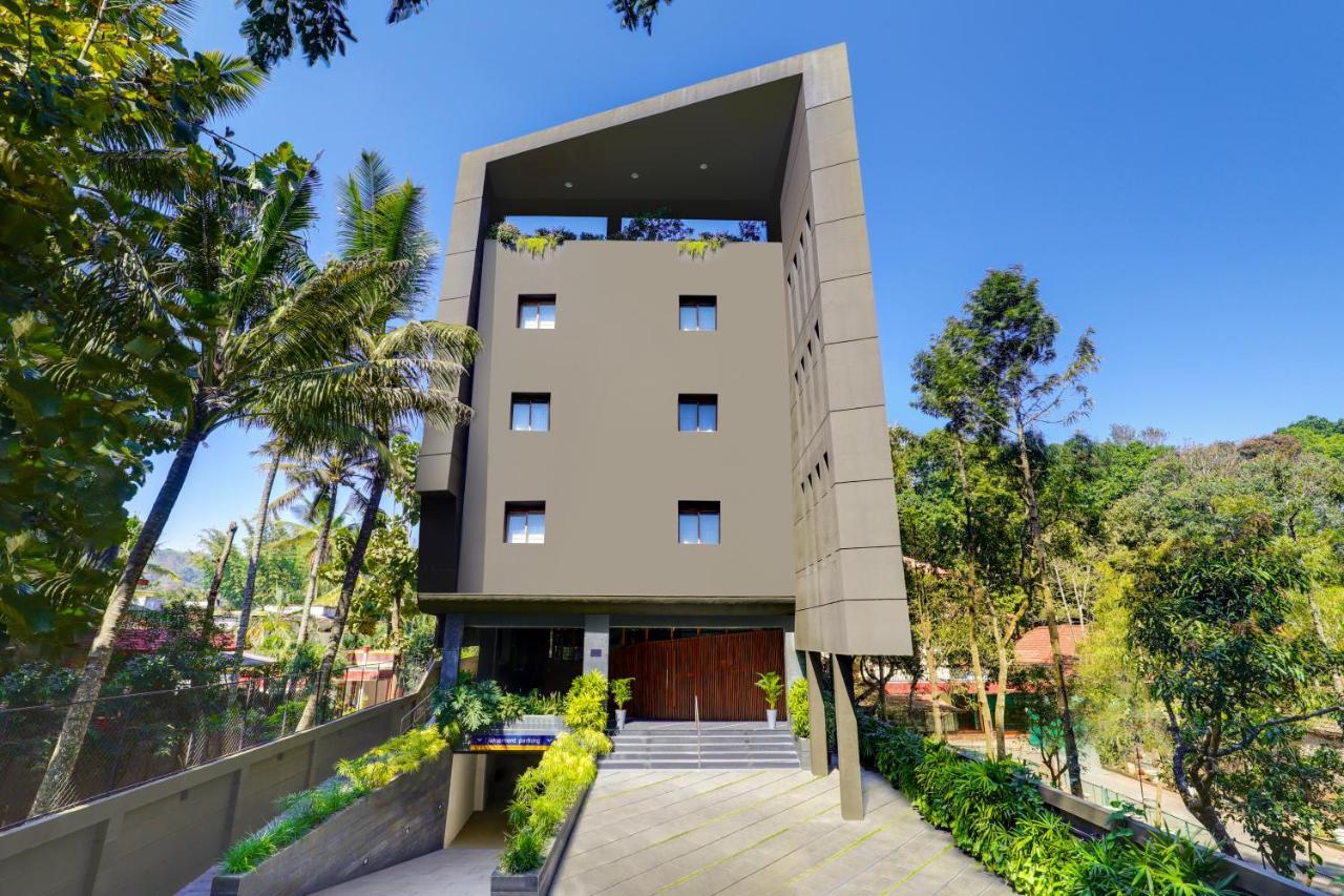 Keys Prima By Lemon Tree Hotels, 테카디 외부 사진