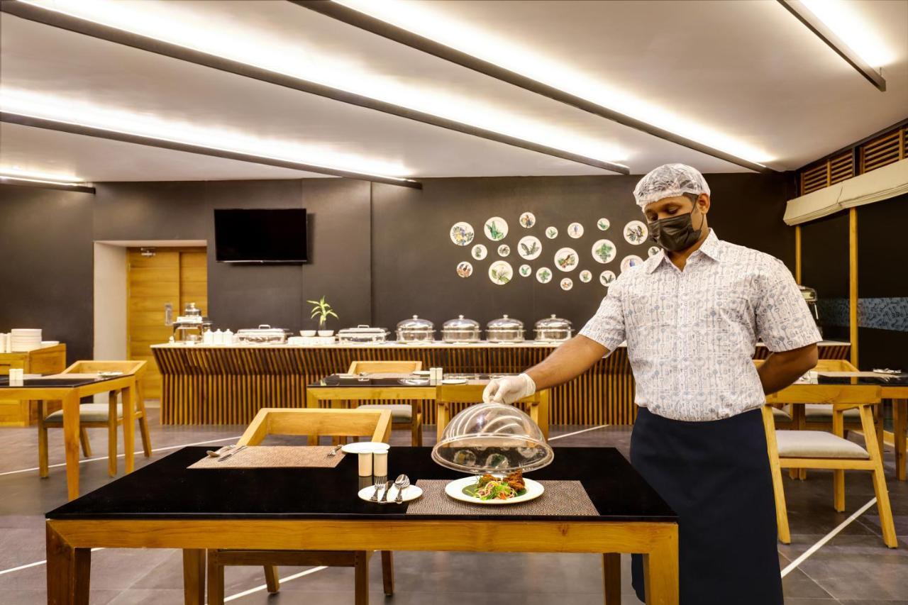 Keys Prima By Lemon Tree Hotels, 테카디 외부 사진