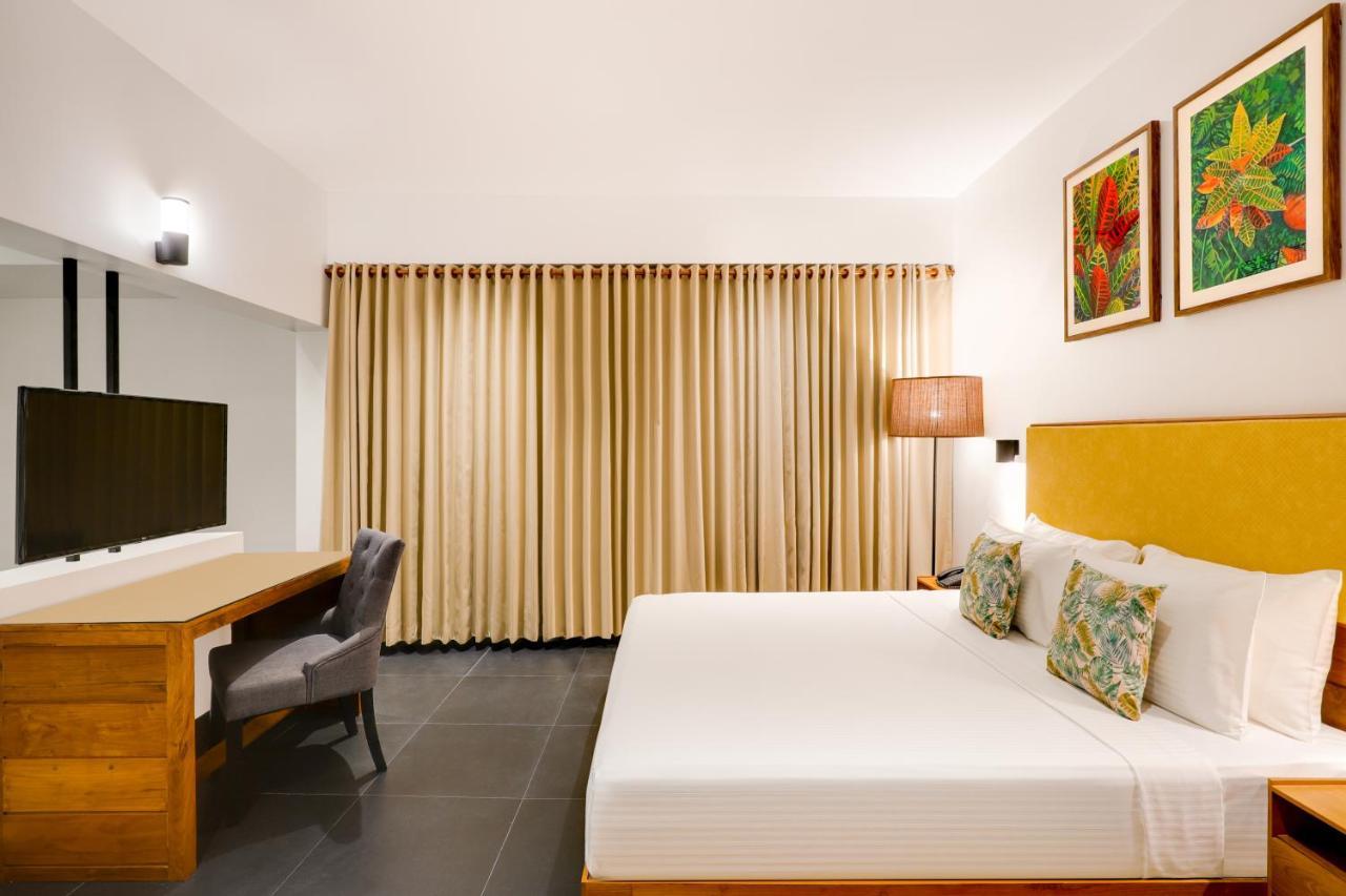 Keys Prima By Lemon Tree Hotels, 테카디 외부 사진